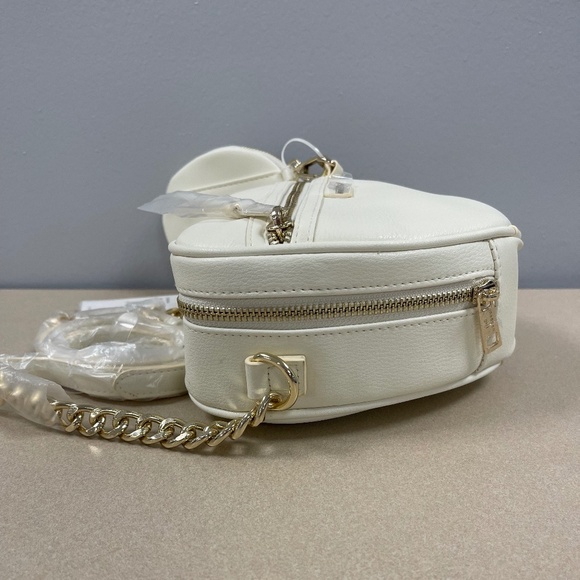 Madden Girl Adorable Heart Crossbody Bag with Blingy Pouch, Cream - NWT - Picture 4 of 8